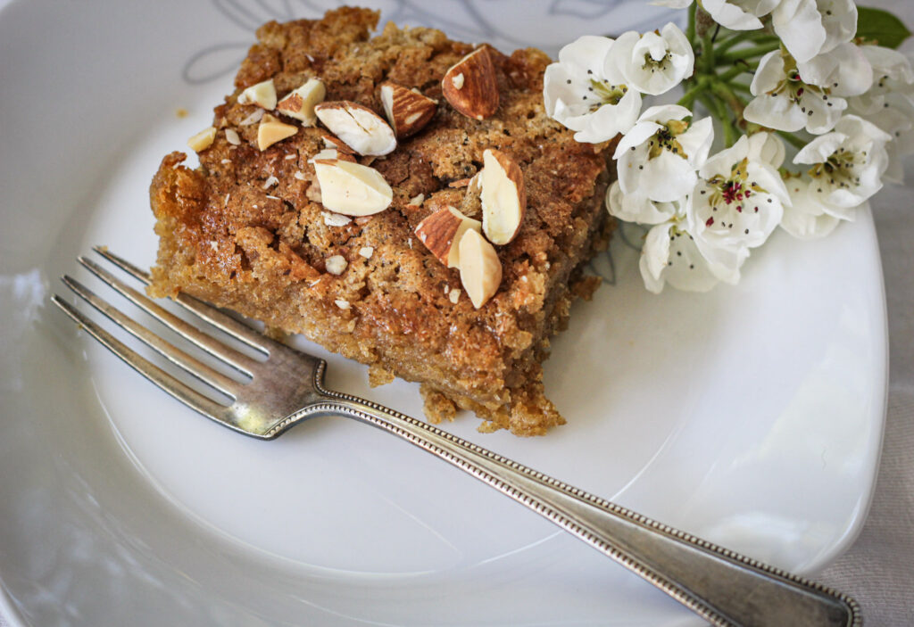 Zuurdesem perenbloesem cake